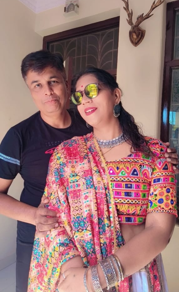 Sonali & Navin Jaiswal